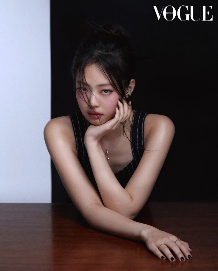 Jennie (BLACKPINK) khiến doanh thu sụt giảm, nhãn hàng vội thay thế người đại diện thành “bản sao Song Hye Kyo” Han So Hee? - Ảnh 4.